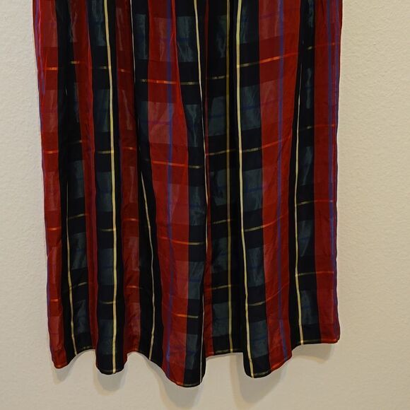 - Daniel Hechter Paris vintage pladed/plaid skirt size 12 - Picture 3 of 11